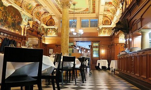 Restaurant Kropf, Where Bankers Meet and Dine in Zurich (Picture: Arie Wubben, Unsplash)